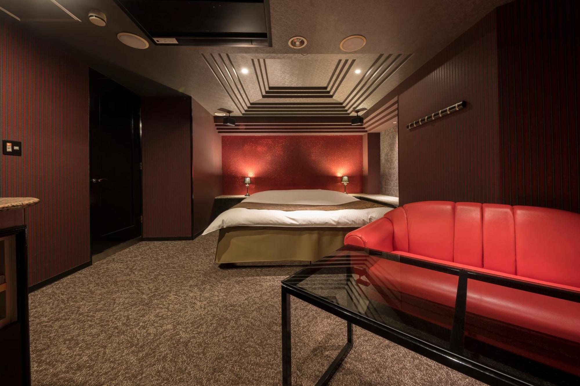 ホテル ジェムジェム 十三 (Adults Only) Osaca Exterior foto